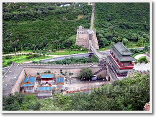 Juyongguan Great Wall and Underground Palace Day Tour